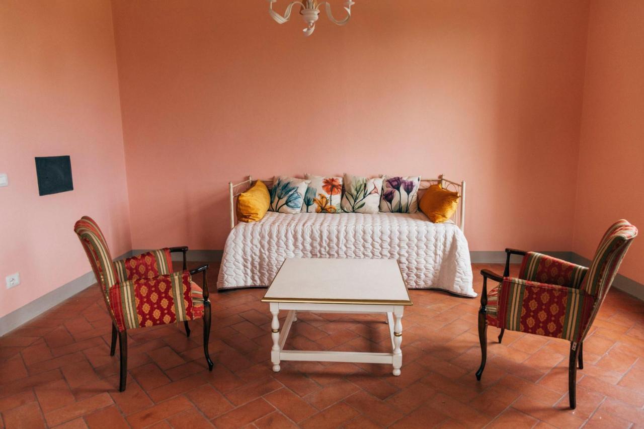 Tenuta San Giovanni Lucca - Borgo Del Locumone Exteriör bild
