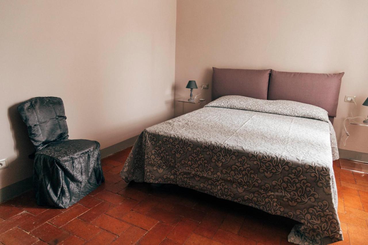 Tenuta San Giovanni Lucca - Borgo Del Locumone Exteriör bild